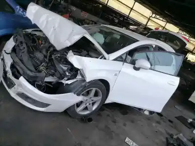 Veicolo di demolizione seat leon (1p1) reference dell'anno 2010 alimentato cay