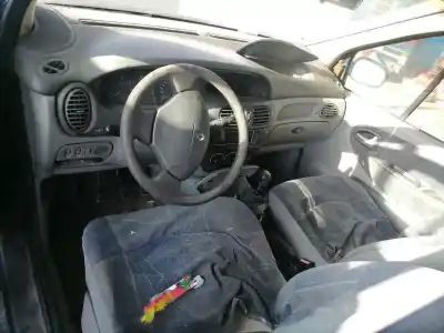 Scrapping Vehicle renault megane i scenic (ja0) 2.0 cat of the year 1996 powered 