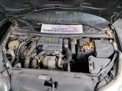 Veículo de Sucata citroen c4 coupe collection do ano 2005 alimentado 9hx