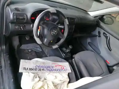Veículo de Sucata seat leon (1m1) signo do ano 2004 alimentado alh