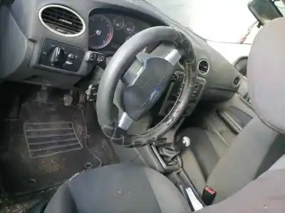 Veículo de Sucata ford focus berlina (cap) ambiente (d) do ano 2006 alimentado g8da