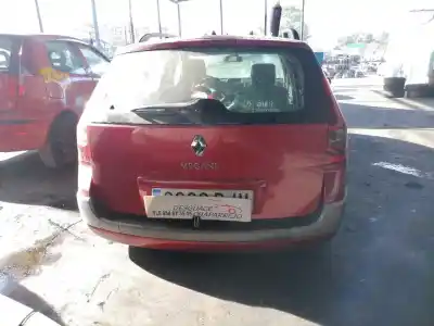 Здавання транспортного засобу renault   року 2005 потужний f9q b8