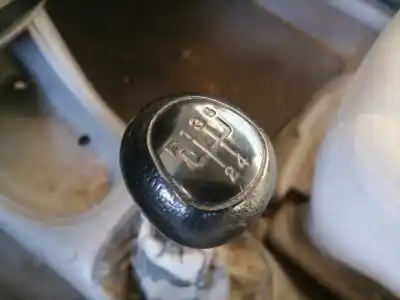 Veículo de Sucata daewoo tacuma se do ano 2004 alimentado a16dms