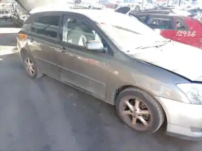 Veicolo di demolizione toyota corolla (e12) 2.0 d-4d dell'anno 2003 alimentato 1cd-ftv