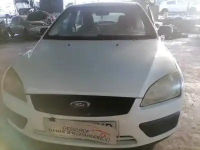 Veículo de Sucata FORD FOCUS BERLINA (CAP)  do ano 2007 alimentado HHDA