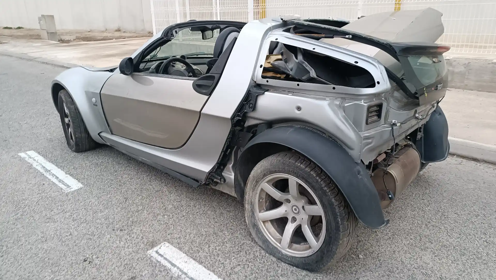 Moteur d'essuie-glace SMART roadster