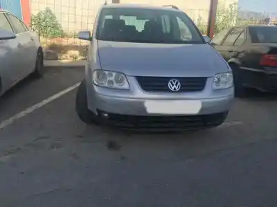Veículo de Sucata volkswagen touran 2.0 tdi do ano 2005 alimentado bkd