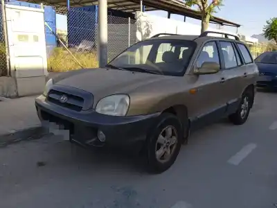 Veicolo di demolizione hyundai santa fe 2.0 crdi dell'anno 2005 alimentato d4ea