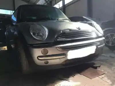 Sloopvoertuig mini mini (r50,r53) 1.6 16v cat 116 cv / 85 kw van het jaar 2001 aangedreven 