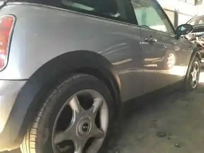 Veículo de Sucata MINI MINI (R50,R53) 1.6 16V CAT 116 CV / 85 KW do ano 2001 alimentado 