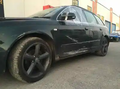 Scrapping Vehicle audi a4 b7 avant (8ed) 2.0 tdi 16v of the year 2001 powered blb