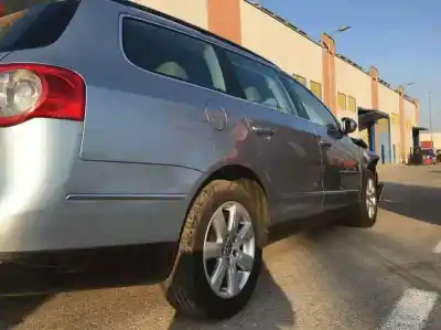 Scrapping Vehicle volkswagen passat b6 variant (3c5) 2.0 tdi 16v of the year 2001 powered bkp