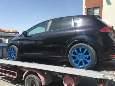 Veículo de Sucata seat leon (1p1) 2.0 tdi 16v do ano 2007 alimentado bkd