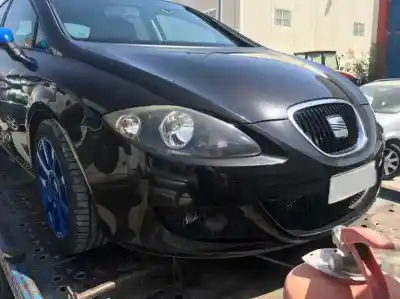 Veículo de Sucata seat leon (1p1) 2.0 tdi 16v do ano 2007 alimentado bkd