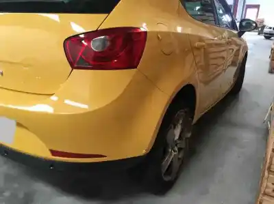 Veículo de Sucata SEAT IBIZA (6J5) Reference do ano 2001 alimentado CAYB