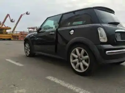 Здавання транспортного засобу mini mini (r50, r53) cooper року 2001 потужний 