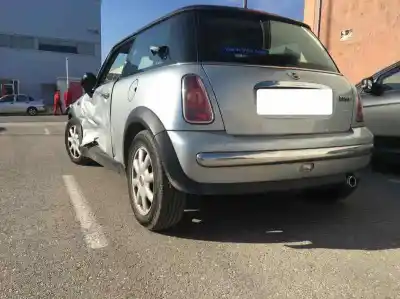 Здавання транспортного засобу mini mini (r50, r53) cooper року 2001 потужний 