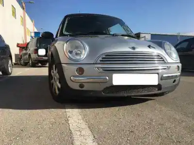 Здавання транспортного засобу mini mini (r50, r53) cooper року 2001 потужний 