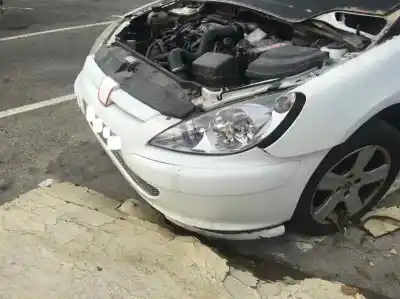 Veículo de Sucata peugeot 307 (s1) xt do ano 2001 alimentado rhsdw10ated