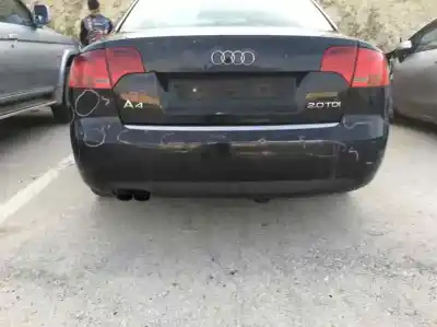 Veículo de Sucata audi a4 berlina (8e) 2.0 tdi 16v (103kw) do ano 2001 alimentado blb