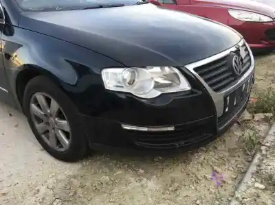 Veículo de Sucata VOLKSWAGEN PASSAT B6 (3C2) 2.0 TDI 16V do ano 2001 alimentado BKP