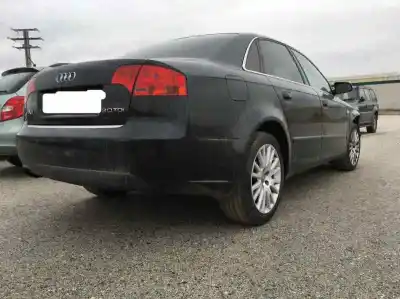 Veicolo di demolizione audi a4 berlina (8e) 2.0 tdi 16v (103kw) dell'anno 2001 alimentato blb