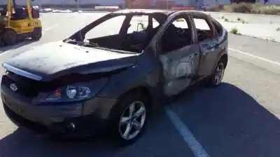 Scrapping Vehicle FORD FOCUS LIM. (CB4) Titanium of the year 2001 powered G8DR