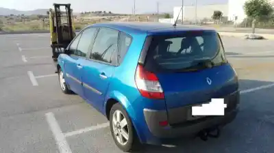 Утилизация автомобиля renault scenic ii confort authentique 101 cv / 74 kw года 2001 питание 