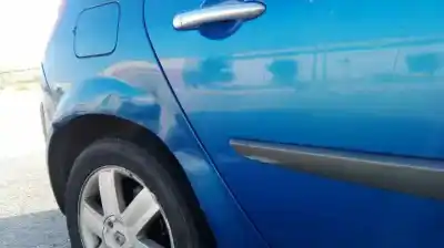 Утилизация автомобиля renault scenic ii confort authentique 101 cv / 74 kw года 2001 питание 