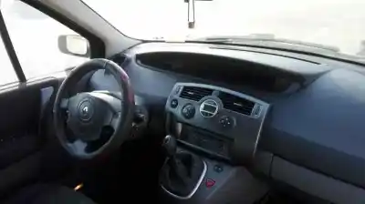 Утилизация автомобиля renault scenic ii confort authentique 101 cv / 74 kw года 2001 питание 