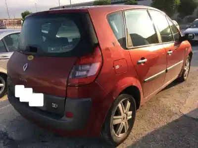 Утилизация автомобиля RENAULT SCENIC II Grand Confort Dynamique 101 CV / 74 KW года 2001 питание K9K728