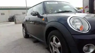 Здавання транспортного засобу mini mini (r56) one року 2001 потужний n12b14ab
