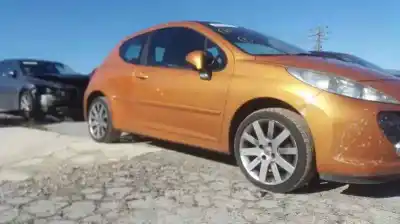 Véhicule à la ferraille peugeot 207 gt de l'année 2001 alimenté 9hzdv6ted4
