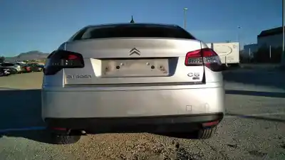 Scrapping Vehicle citroen c5 berlina sport of the year 2001 powered 9hrdv6c