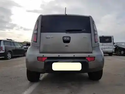 Vehicul casat kia soul burner al anului 2001 alimentat d4fb