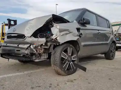 Vehicul casat kia soul burner al anului 2001 alimentat d4fb