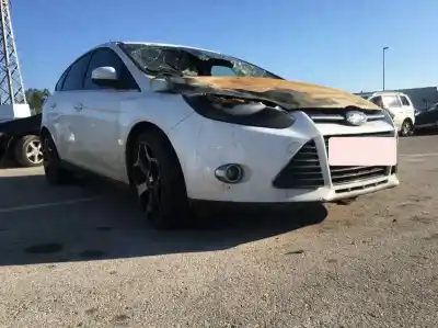 Scrapping Vehicle FORD FOCUS LIM. (CB8) Titanium of the year 2001 powered JQDB