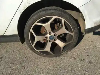 Veículo de Sucata ford focus lim. (cb8) titanium do ano 2001 alimentado jqdb