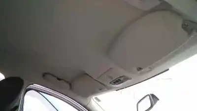 Veículo de Sucata ford focus berlina (cap) ambiente (d) do ano 2001 alimentado g8db