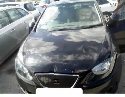 Veículo de Sucata seat ibiza (6j5) reference do ano 2001 alimentado cfw