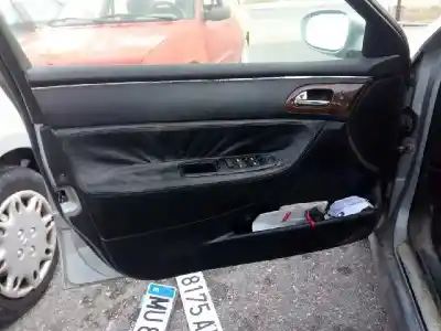 Veículo de Sucata peugeot 607 (s1) básico do ano 2001 alimentado 4hxdw12ted4fap