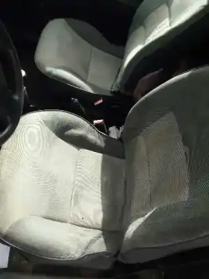 Sloopvoertuig peugeot partner (s1) break van het jaar 2001 aangedreven 