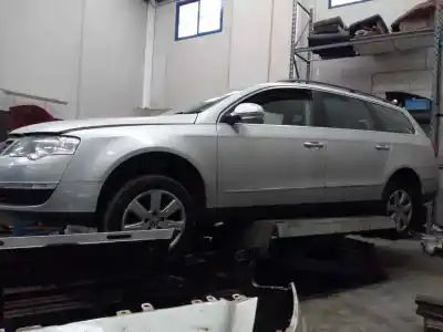 Утилизация автомобиля VOLKSWAGEN PASSAT B6 VARIANT (3C5) 2.0 TDI 16V года 2001 питание BKP