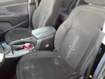 Veicolo di demolizione kia sportage concept 4x2 dell'anno 2001 alimentato g4fd