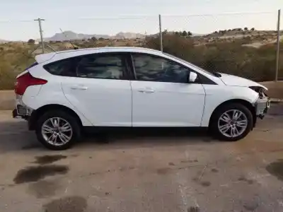 Scrapping Vehicle ford focus lim. (cb8) urban of the year 2001 powered t3db