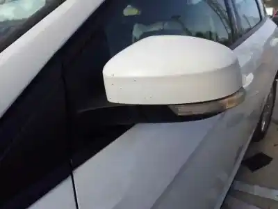 Scrapping Vehicle ford focus lim. (cb8) urban of the year 2001 powered t3db