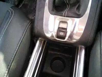 Veículo de Sucata opel meriva b excellence do ano 2001 alimentado z17dts