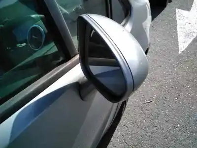 Veículo de Sucata opel meriva b excellence do ano 2001 alimentado z17dts