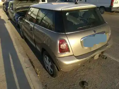 Здавання транспортного засобу mini mini (r56) cooper року 2001 потужний n12b16a