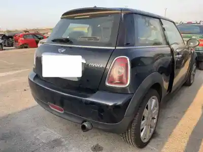 Veículo de Sucata mini mini (r56) cooper do ano 2001 alimentado n12b16a